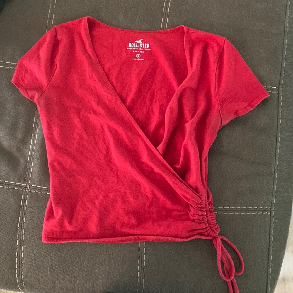 Hollister crop top
